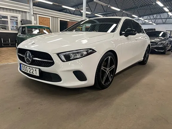 Mercedes-Benz A180