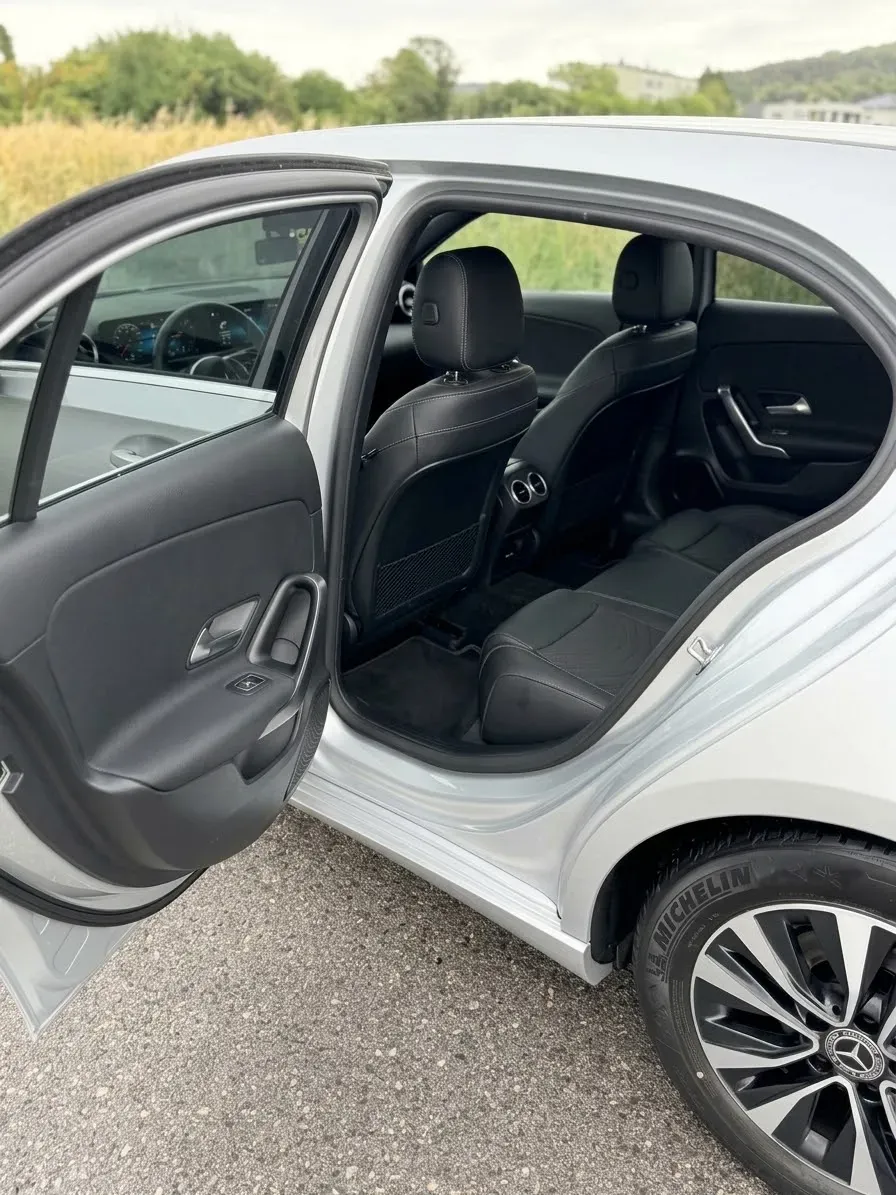 Mercedes-Benz Aklasse 2021 photo 2