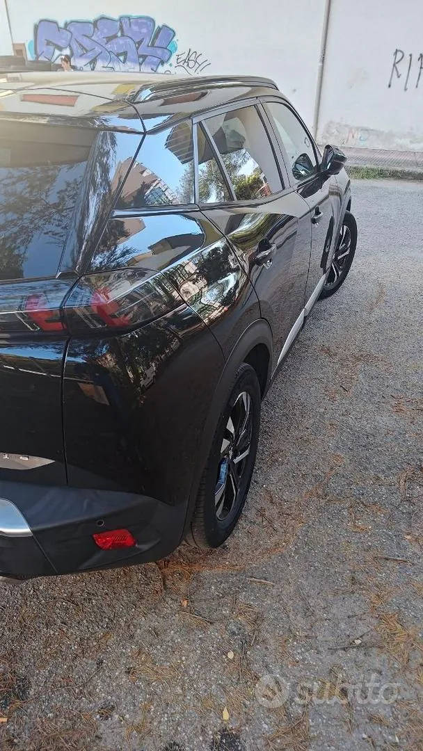 Peugeot 2008 2020 photo 4