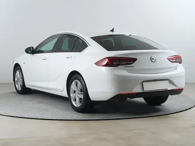 Opel Insignia 2021 photo 3