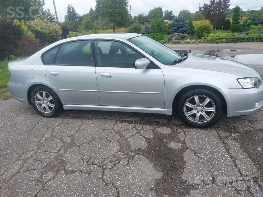 Subaru Legacy 2005 photo 5
