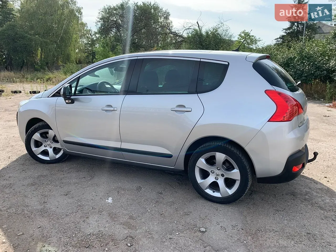 Peugeot 3008 2011 photo 4