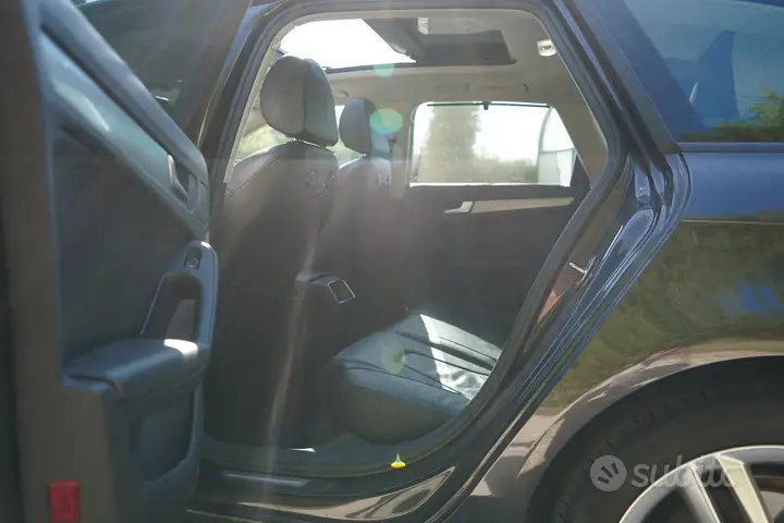 Audi A4 2011 photo 5