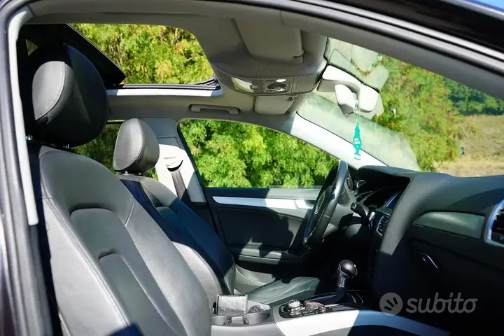 Audi A4 2011 photo 4
