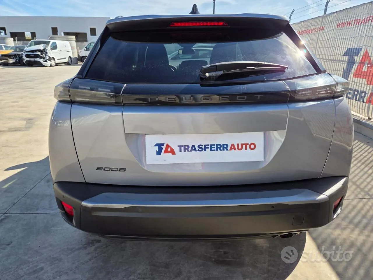 Peugeot 2008 2023 photo 4