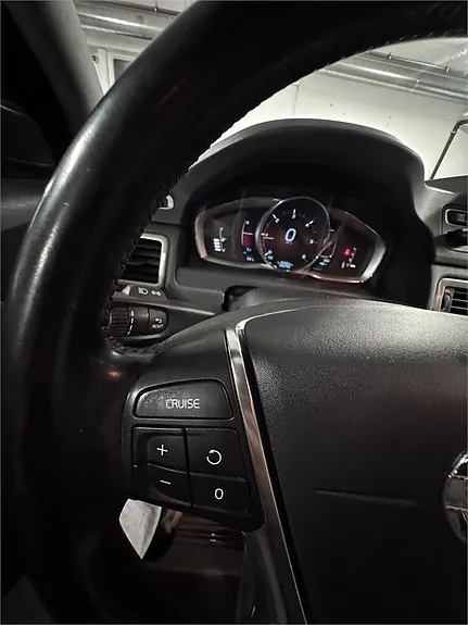 Volvo V70 2013 photo 5