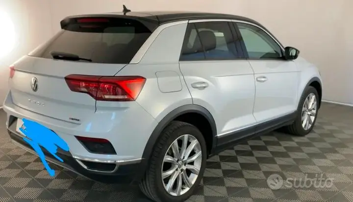 Volkswagen T-Roc 2021 photo 3