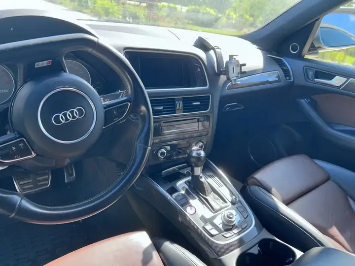 Audi Sq5 2016 photo 5