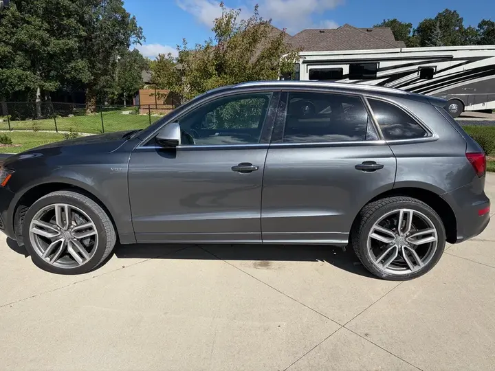 Audi Sq5 2016 photo 3