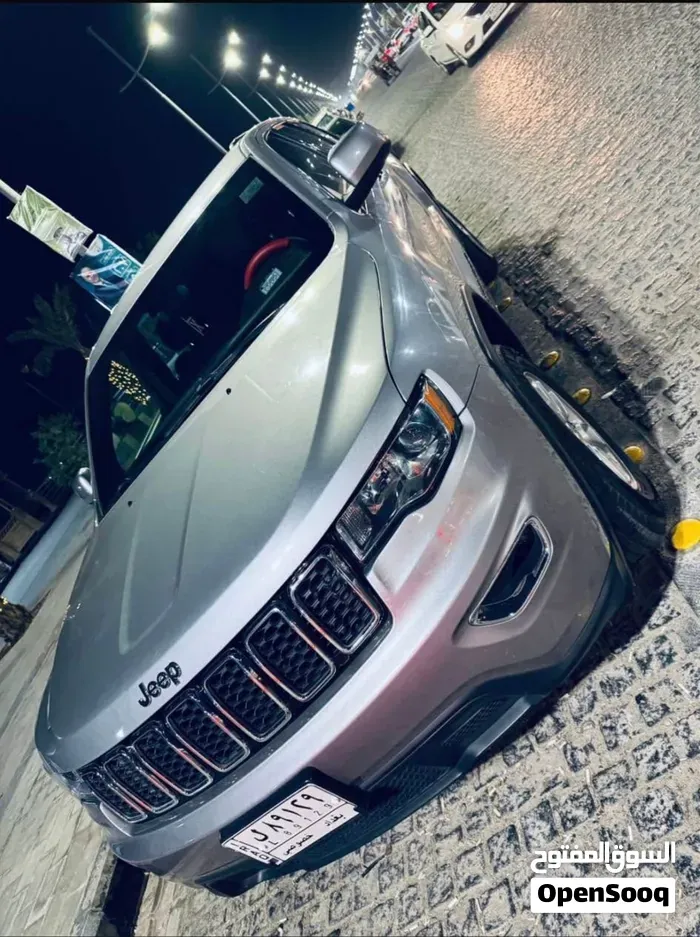 Jeep Grand Cherokee 2018 photo 3