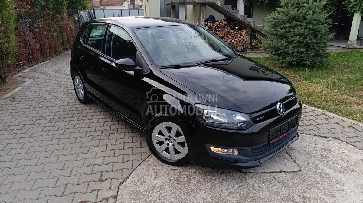 Volkswagen Polo 2011 photo 2
