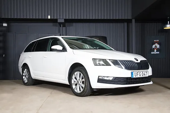 Skoda Octavia 2019 photo 2