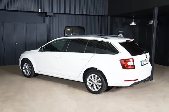 Skoda Octavia 2019 photo 5