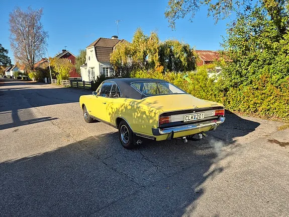 Opel Commodore 1970 photo 3