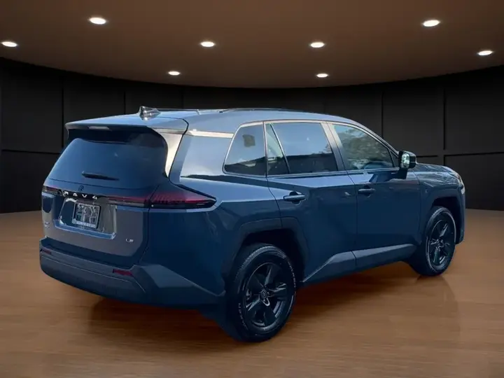 Toyota Rav4 2026 photo 5