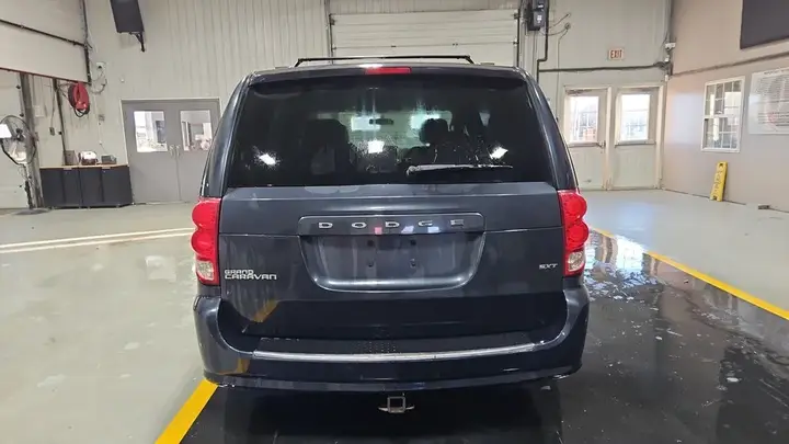Dodge Grand Caravan 2014 photo 4