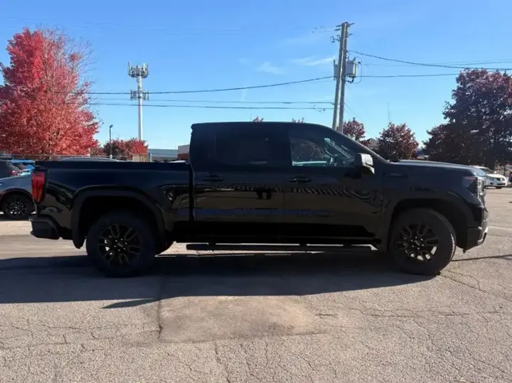 GMC Sierra 1500 2026 photo 3