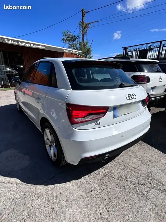 Audi A1 2017 photo 5