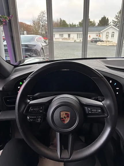 Porsche Taycan 4 2022 photo 5