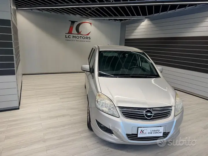 Opel Zafira 2009 photo 2