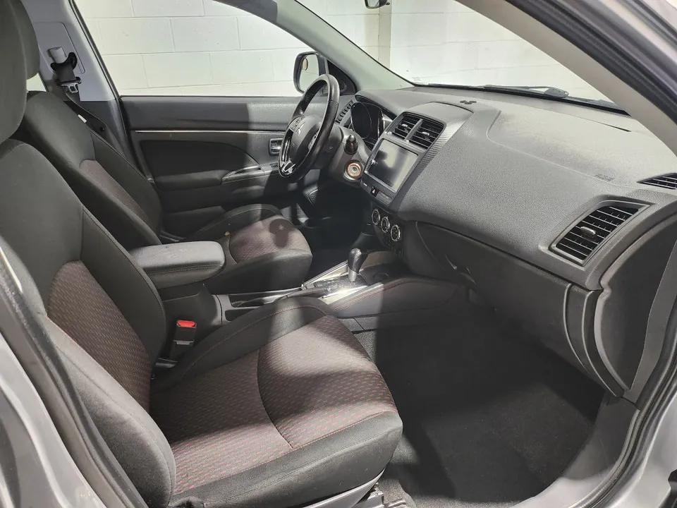 Mitsubishi Rvr 2018 photo 5