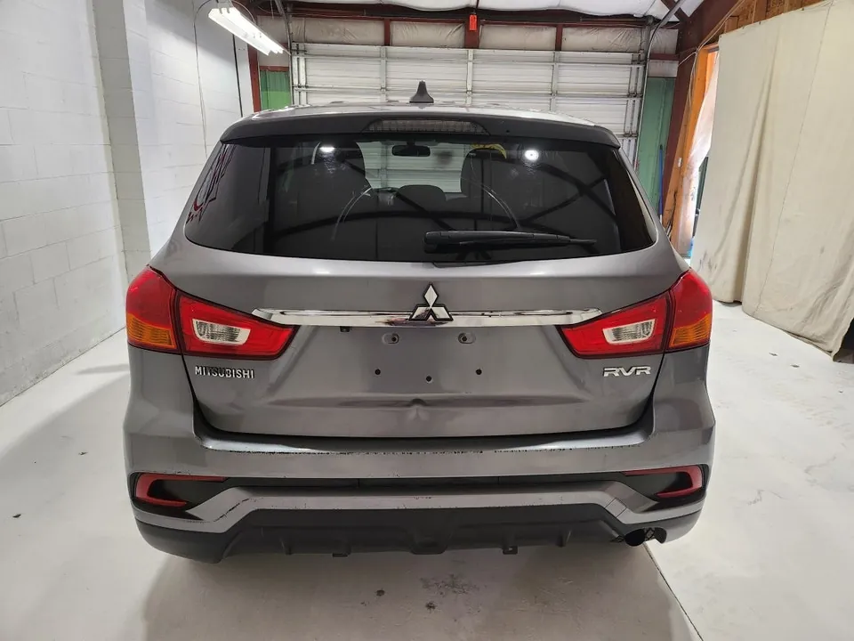 Mitsubishi Rvr 2018 photo 3