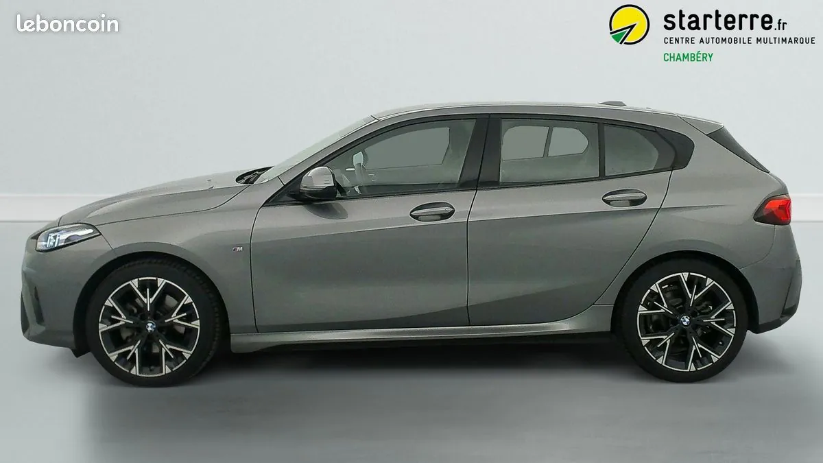 BMW 1 Series 2025 photo 4