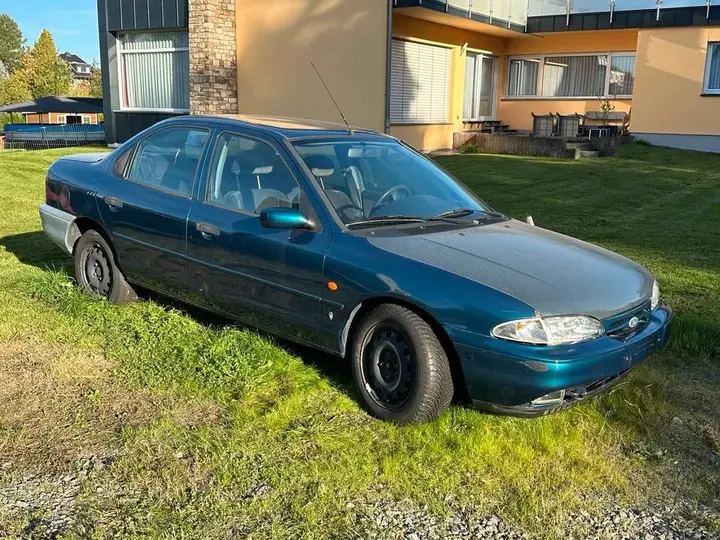 Ford Mondeo