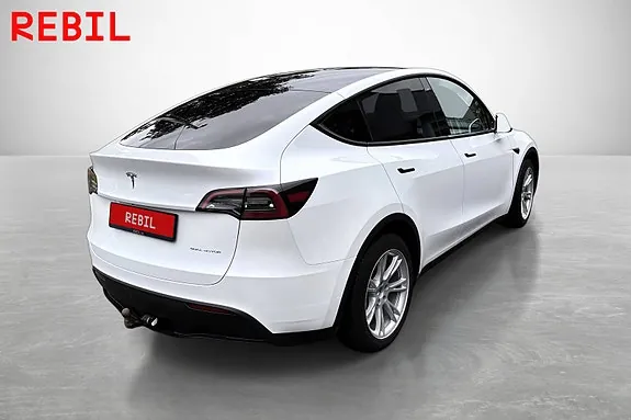 Tesla Model Y 2023 photo 4