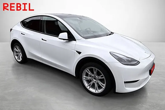 Tesla Model Y 2023 photo 3