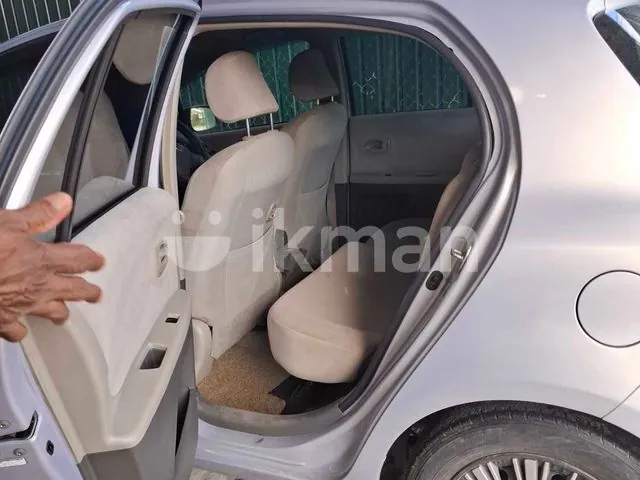 Toyota Vitz 2008 photo 5