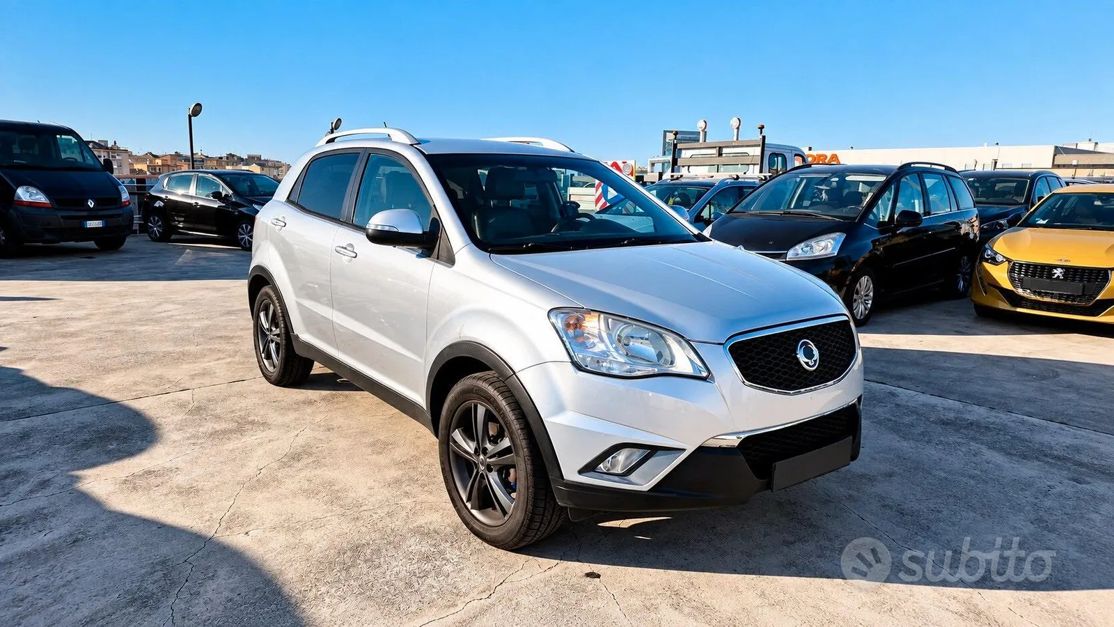 KG Mobility Korando 2011 photo 3