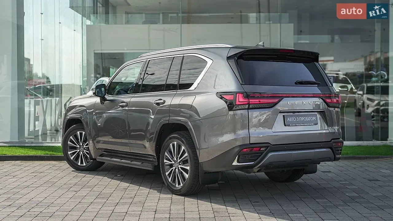 Lexus Lx 2023 photo 2