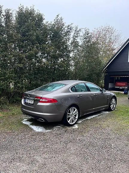Jaguar Xf 2009 photo 5