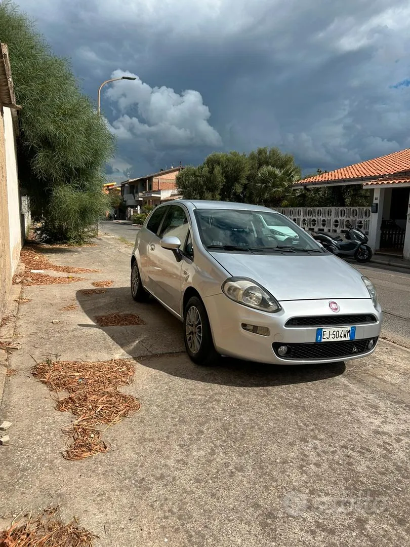 Fiat Punto Evo 2011 photo 4