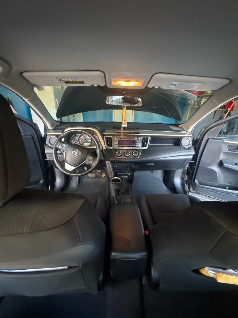 Toyota Rav4 2015 photo 4