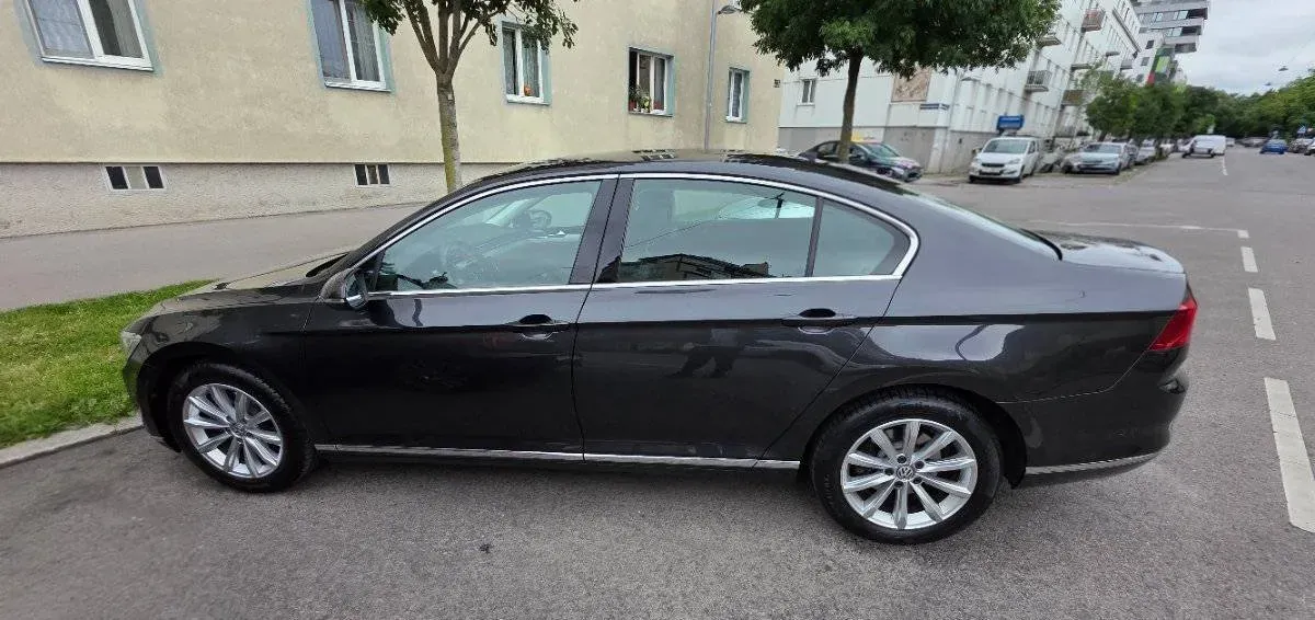 Volkswagen Passat 2019 photo 2