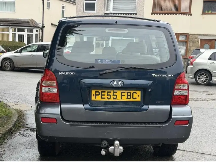 Hyundai Terracan 2005 photo 2