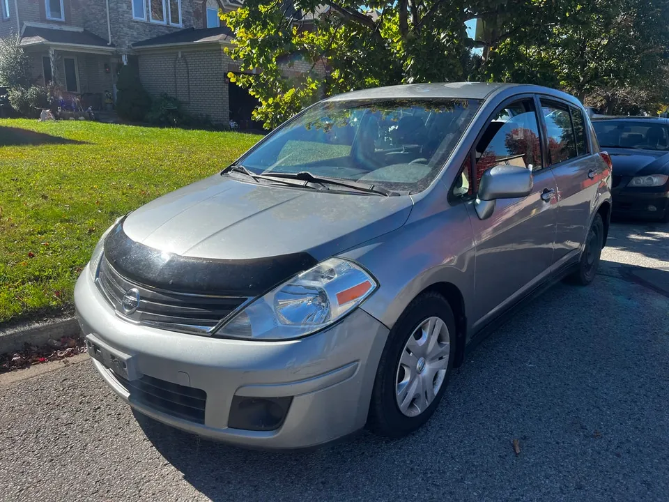 Nissan Versa