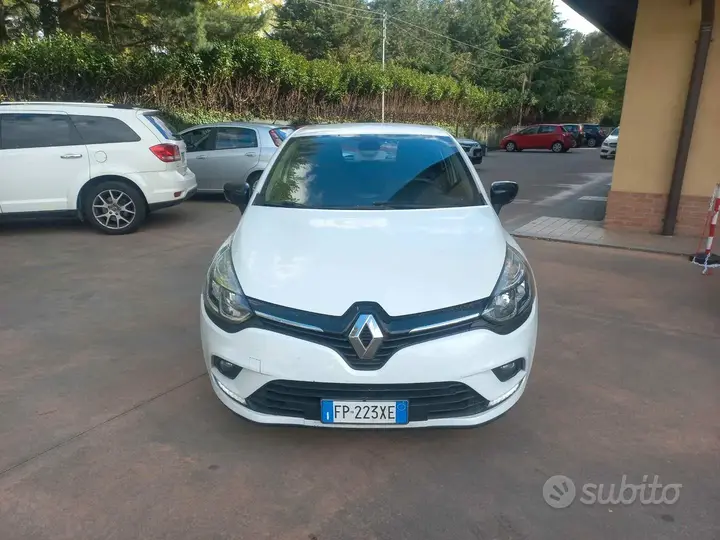 Renault Clio 2018 photo 3