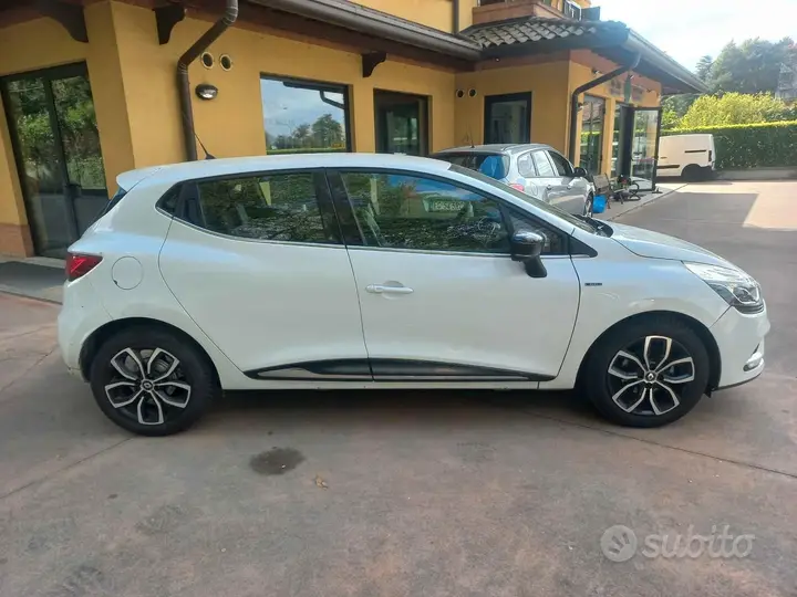 Renault Clio 2018 photo 4