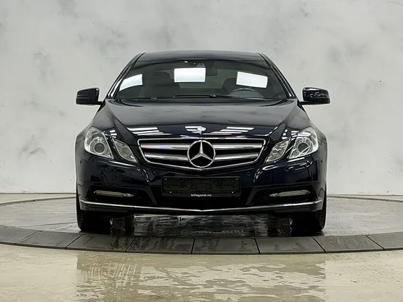 Mercedes-Benz E220 2011 photo 3