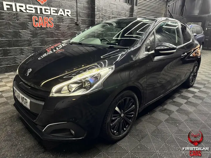 Peugeot 208 2017 photo 4