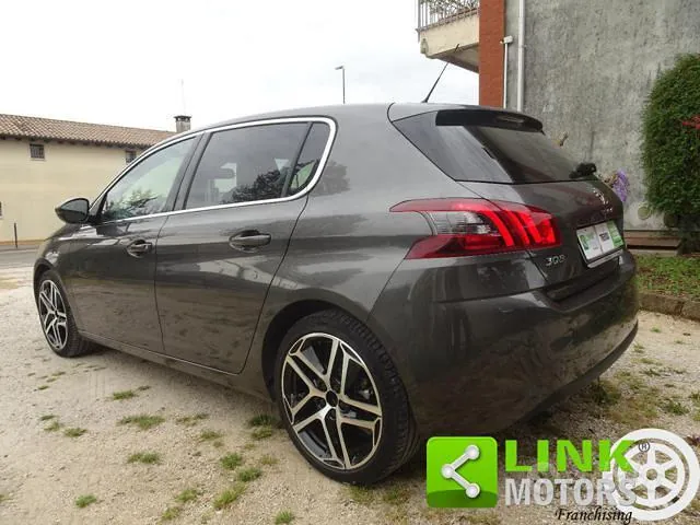 Peugeot 308 2019 photo 5
