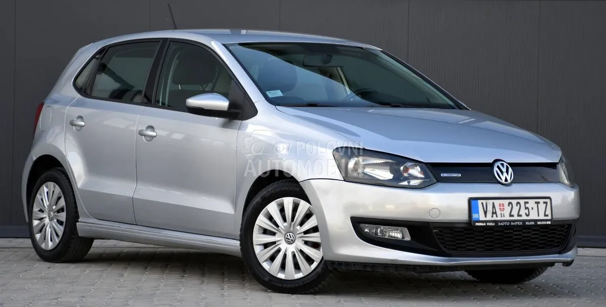 Volkswagen Polo 2010 photo 4