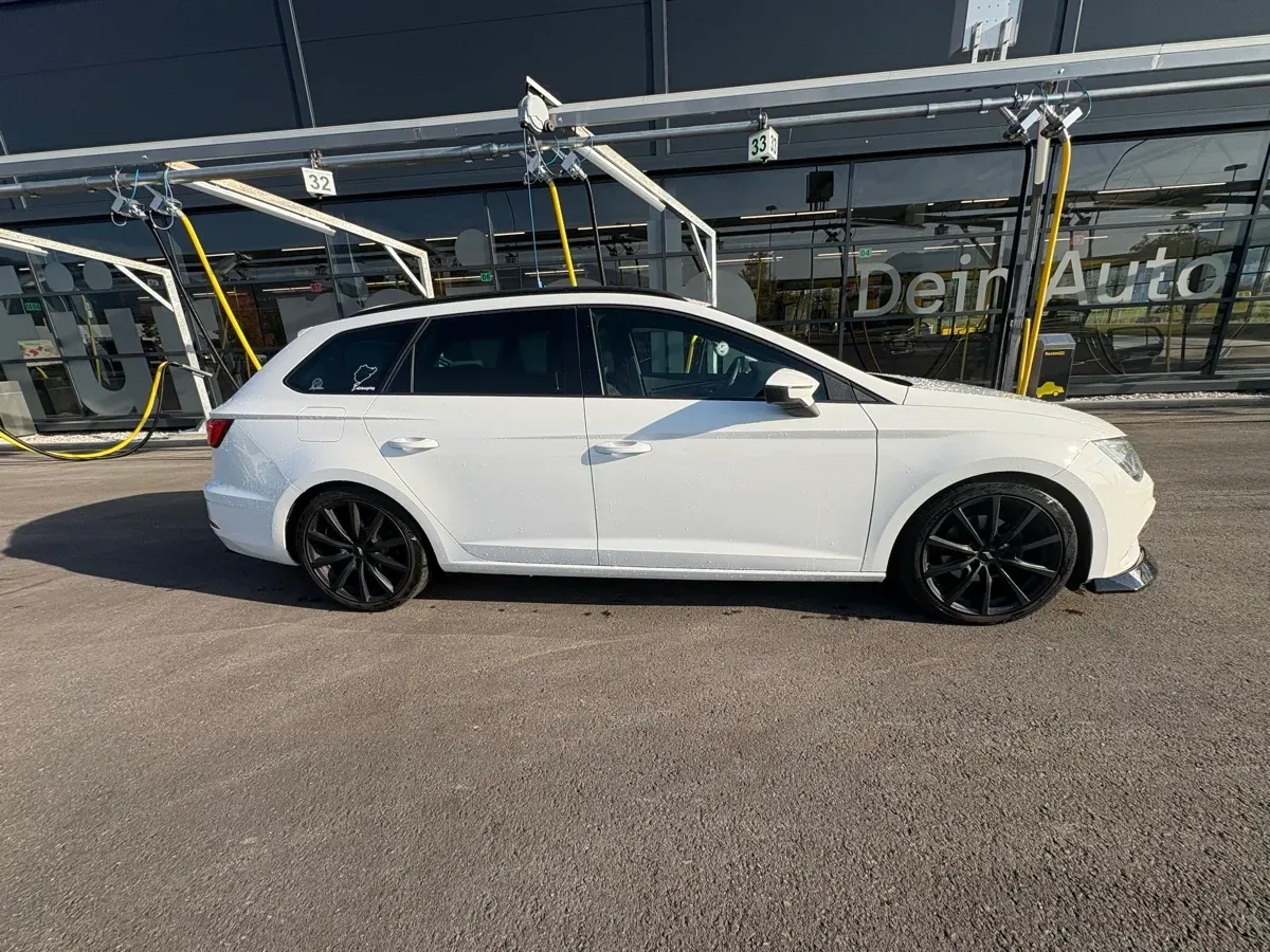 Seat Leon 2018 photo 2