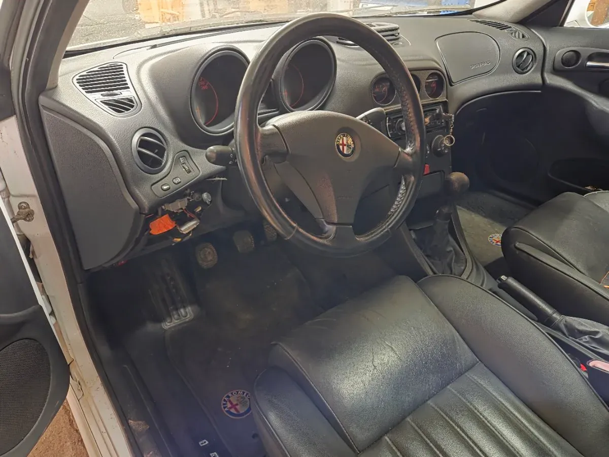 Alfa Romeo 156 1998 photo 3