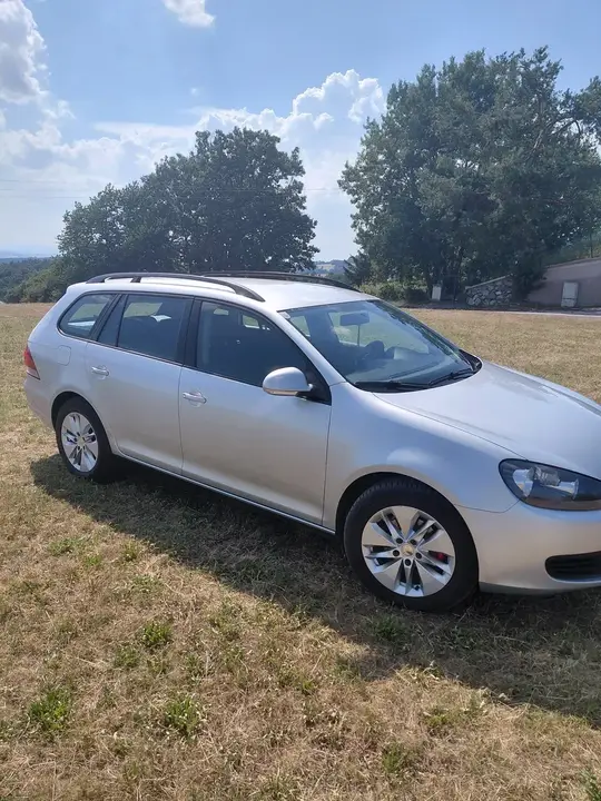 Volkswagen Golf 2011 photo 3