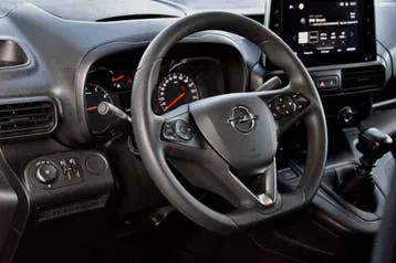 Opel Combo 2022 photo 2
