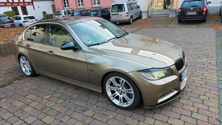BMW 330D